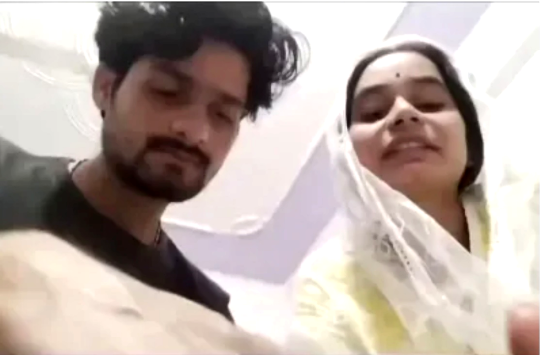 प्रेमी संग घर से निकली युवती ने मंदिर में रचाई शादी, वीडियो जारी कर सुरक्षा की लगाई गुहार..