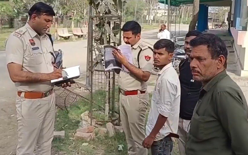 Charkhi Dadri : शोक में डूबा गांव , पति-पत्नी का एक ही चिता पर अंतिम संस्कार; पति पर हत्या का..