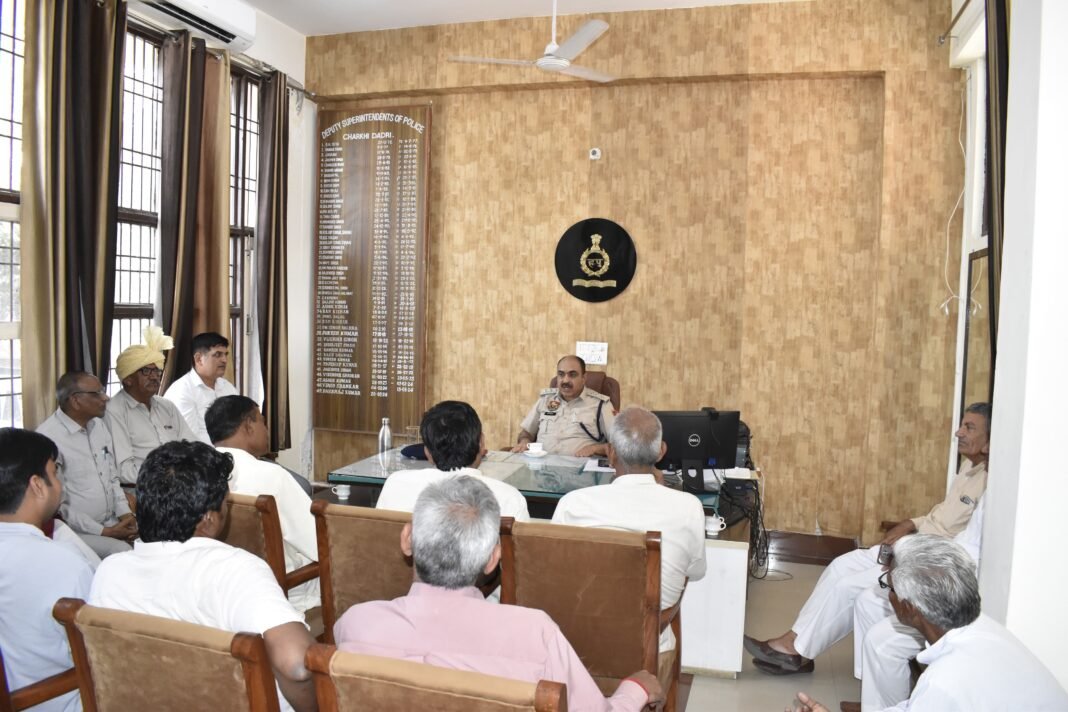 Charkhi Dadri News : हनुमान जन्मोत्सव को लेकर दादरी में हाई अलर्ट: पुलिस-पब्लिक बैठक में सुरक्षा, ट्रैफिक और अवैध वाहनों पर सख्ती के निर्देश…. Charkhi Dadri News : हनुमान जन्मोत्सव को लेकर दादरी में हाई अलर्ट: पुलिस-पब्लिक बैठक में सुरक्षा, ट्रैफिक और अवैध वाहनों पर सख्ती के निर्देश….