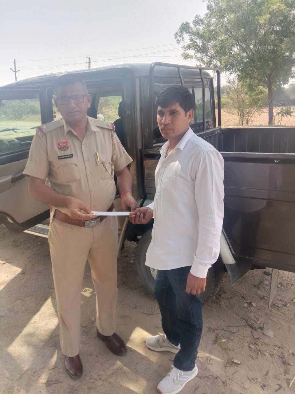Charkhi Dadri News : चरखी दादरी पुलिस का बड़ा एक्शन 🚨 7 दिन में 885 चालान, ₹11 लाख से ज्यादा जुर्माना! Charkhi Dadri News : चरखी दादरी पुलिस का बड़ा एक्शन 🚨 7 दिन में 885 चालान, ₹11 लाख से ज्यादा जुर्माना!