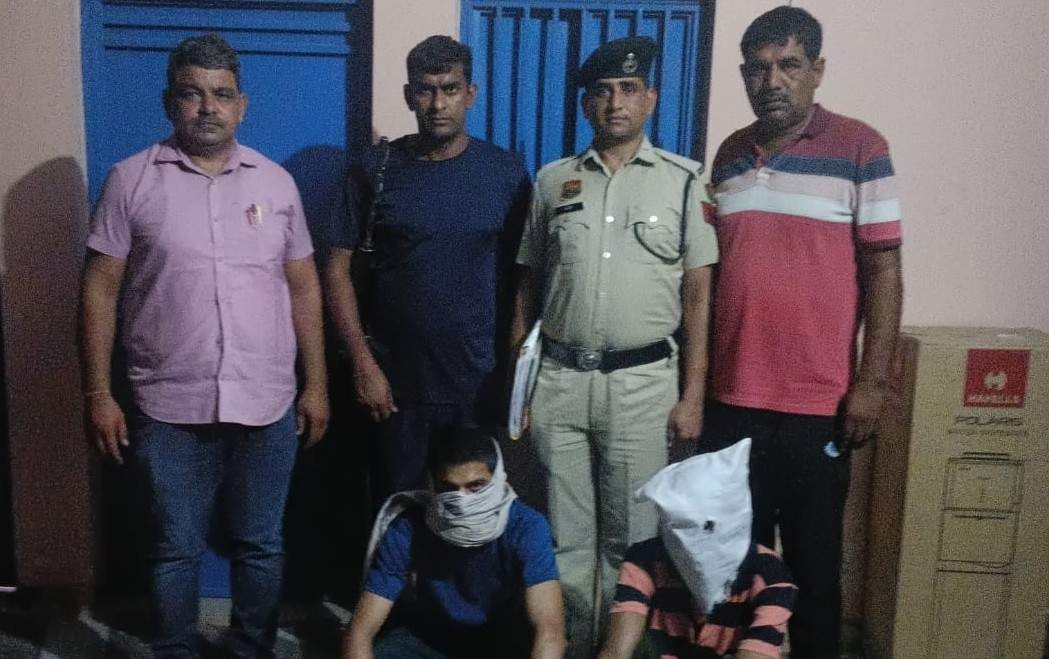 Charkhi Dadri News : सरकारी स्कूल में बड़ी चोरी का खुलासा 20 कंप्यूटर मॉनिटर चोरी करने वाले 2 आरोपी गिरफ्तार| Charkhi Dadri News : सरकारी स्कूल में बड़ी चोरी का खुलासा 20 कंप्यूटर मॉनिटर चोरी करने वाले 2 आरोपी गिरफ्तार|