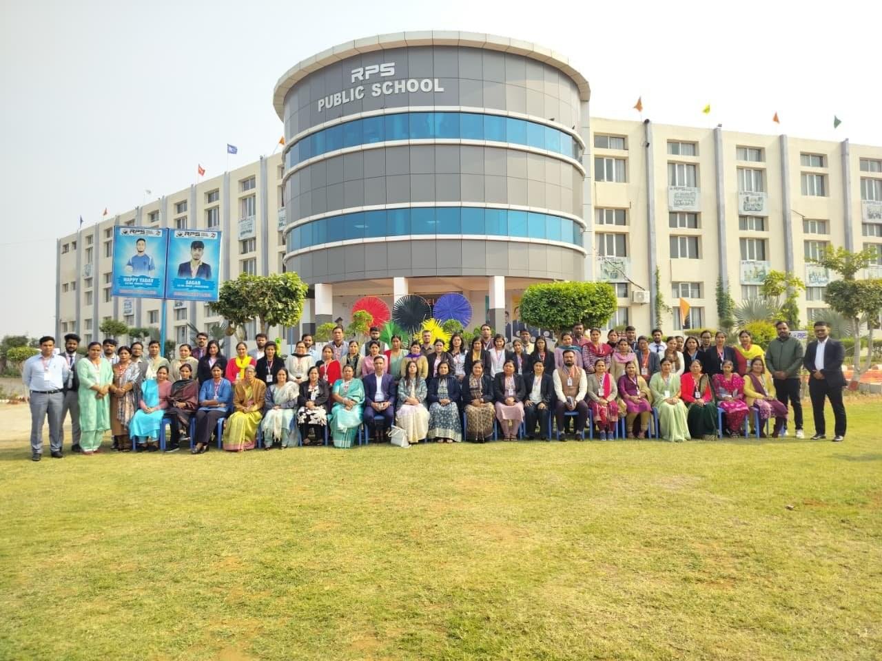 आर.पी.एस. पब्लिक स्कूल, मिसरी में सीबीएसई द्वारा स्टोरीटेलिंग ऐज़ पैडागॉजी पर सफलतापूर्वक सीबीपी का आयोजन